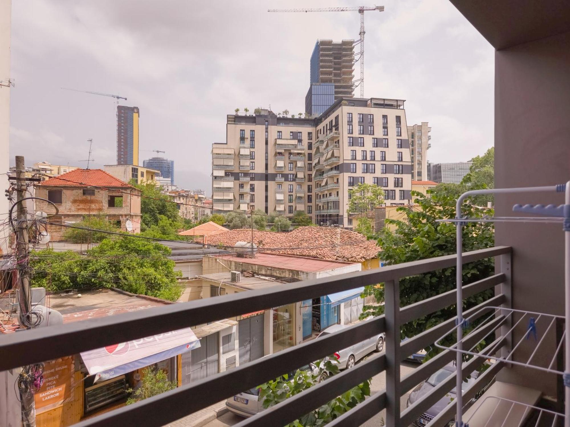 Pin Apartments Tirana Exterior photo